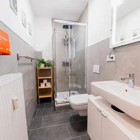 Prime City Apartment I Zentrum I Parken I Kueche I Wlan Magdeburg Exterior photo